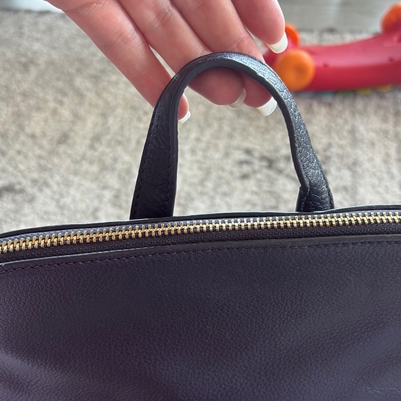 Michael Kors navy blue + Gold detail Backpack lots of storage space sleek design - Picture 2 of 10